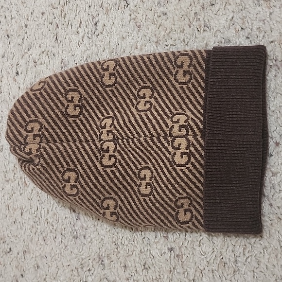Gucci Brown Tan Monogram Striped Beanie Winter Cap Hat Sz. S - Picture 3 of 5